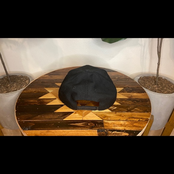 NHL 47 Vegas Golden Knights Flat Brim SnapBack - Picture 3 of 3